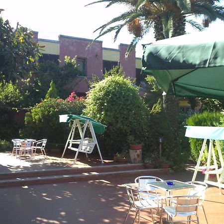 Hotel Abbaruja Olbia Bagian luar foto